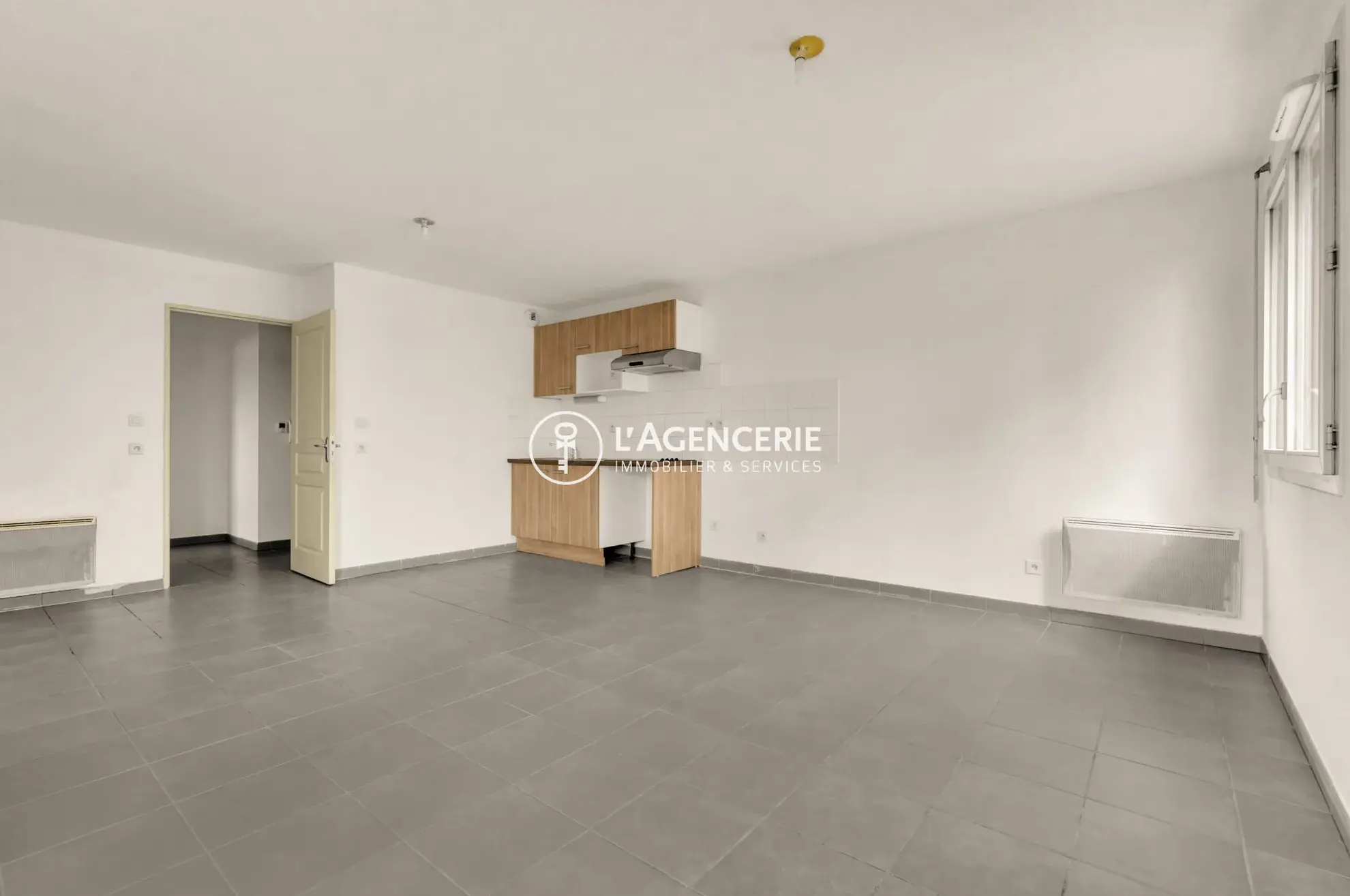 Appartement T3 avec terrasse et parking à Toulouse - Résidence sécurisée 