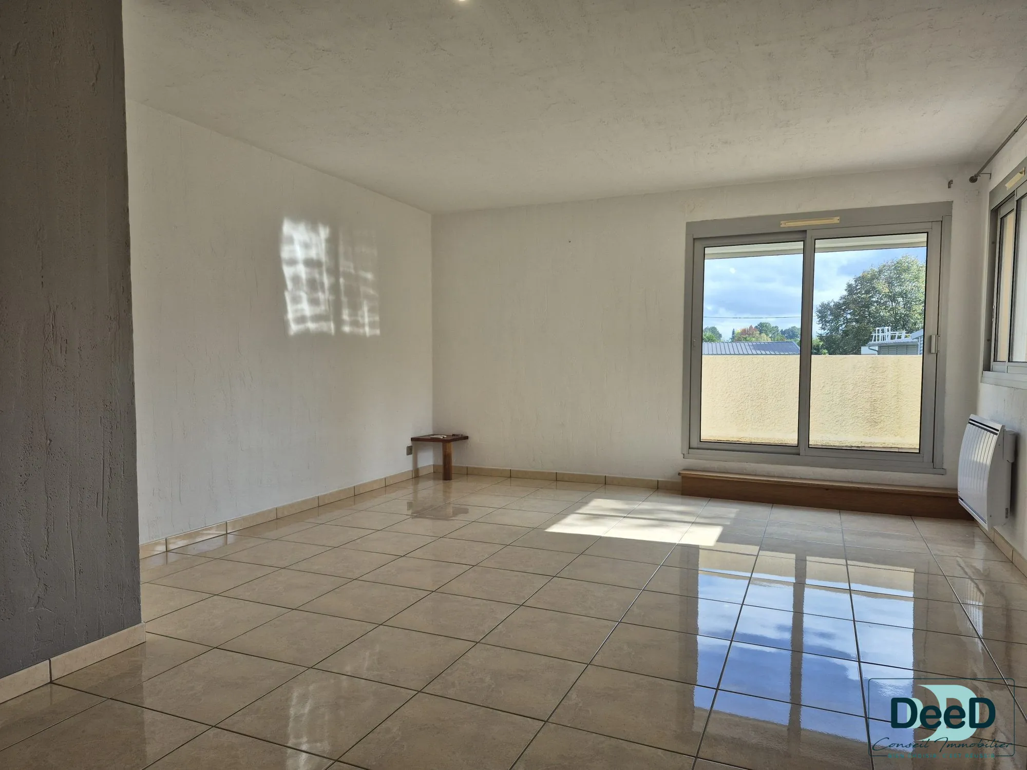 Bel appartement T3 avec garage et terrasse à LANNEMEZAN