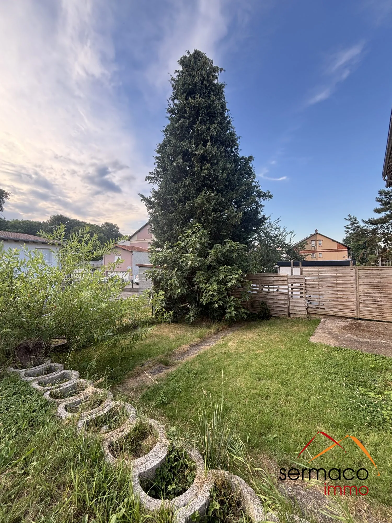 Maison Chaleureuse à vendre à Schoeneck avec jardin et potentiel, prix attractif