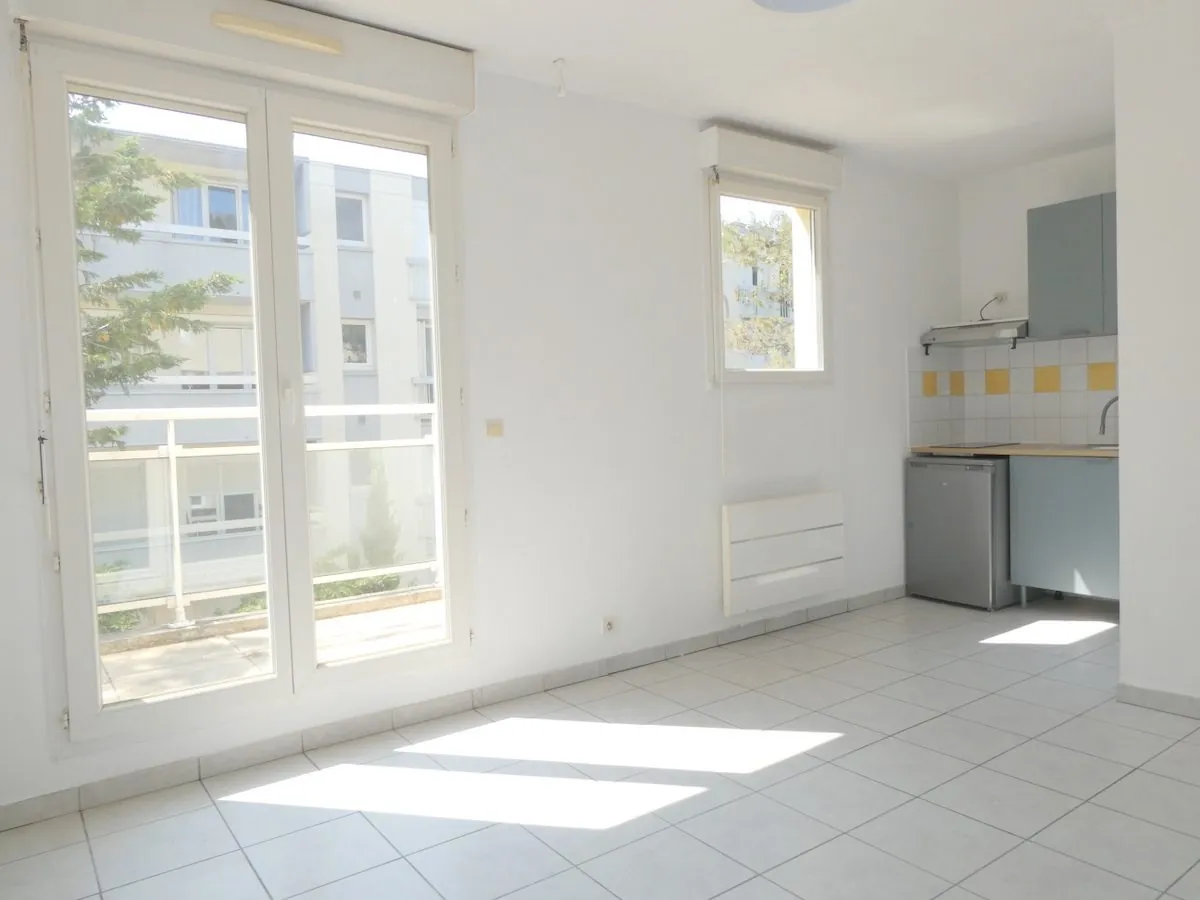 À vendre appartement 2 pièces avec terrasse et parking à Montpellier