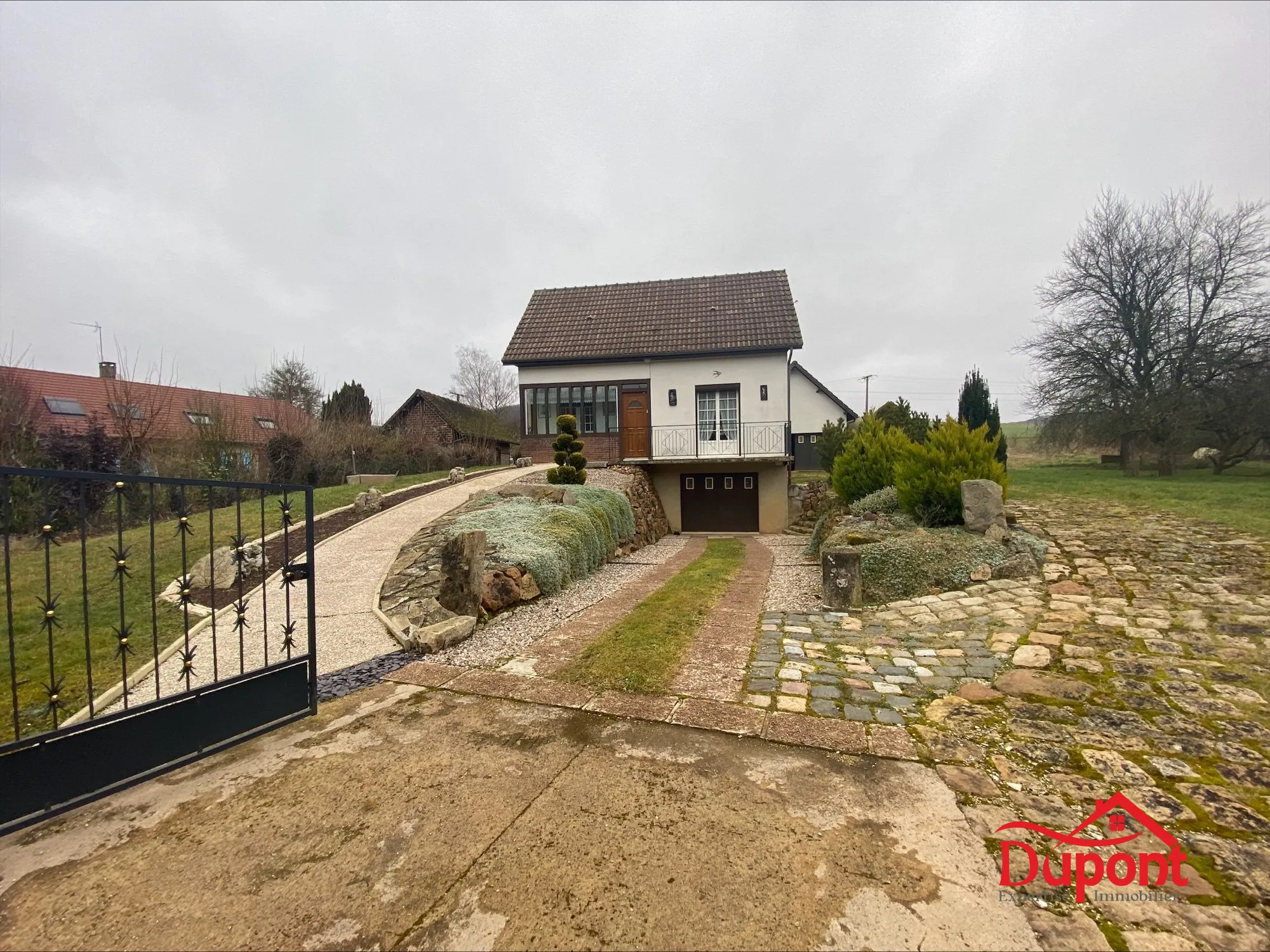 Belle maison individuelle à Bercenay-en-Othe avec terrain piscinable