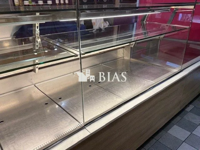 A vendre boutique traiteur à Paris - Opportunité d'affaires avec chiffre d'affaires élevé