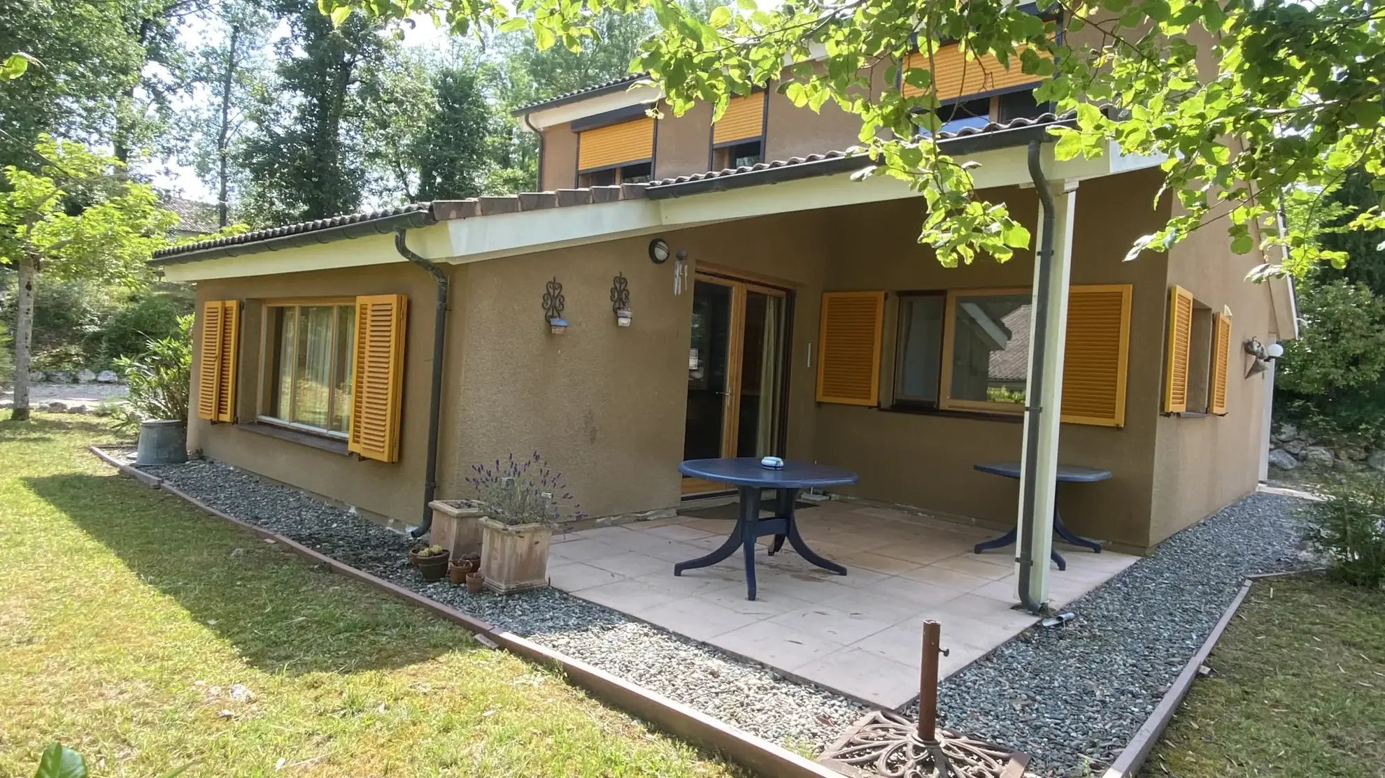 Maison T4 de luxe avec piscine à Lombez - Résidence haut de gamme