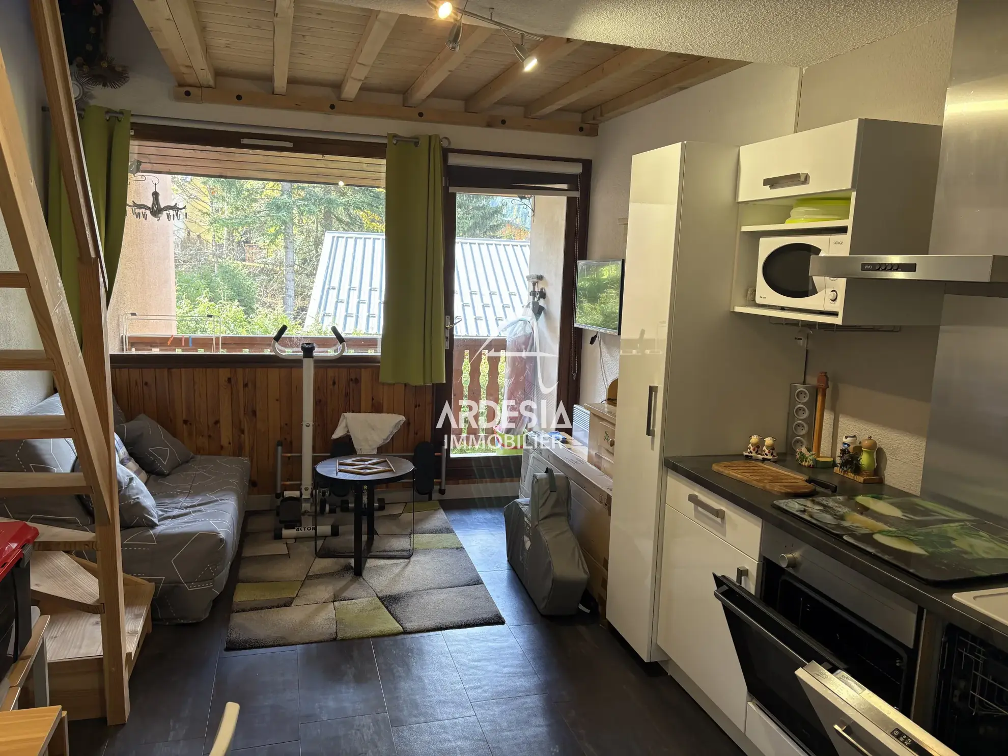 Appartement duplex de 31m² à Valfréjus, vue sud, résidence 'Les Sarrazins' 