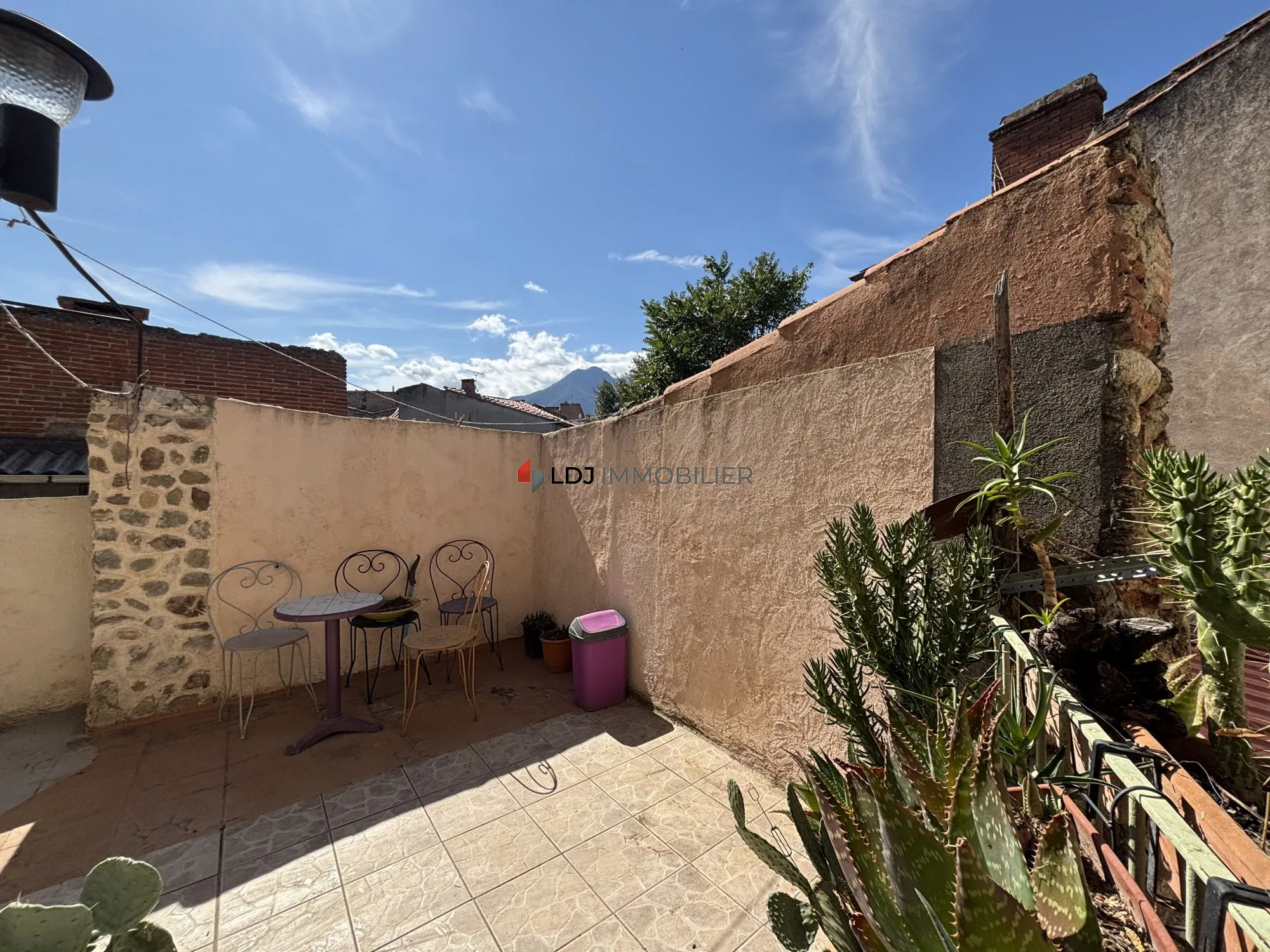 Maison lumineuse à vendre à Prades de 86 m² avec terrasse