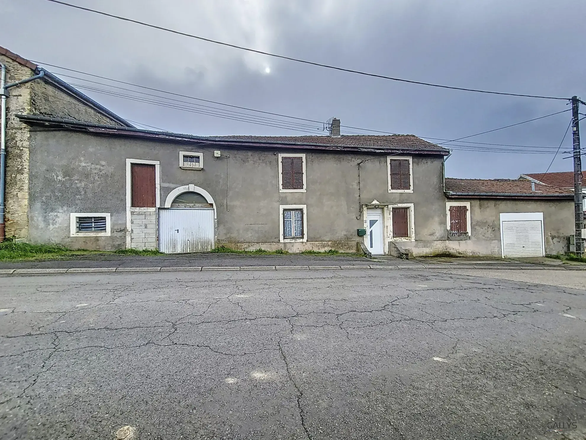 Maison de village à rénover de 137 m² à Norroy-le-Sec