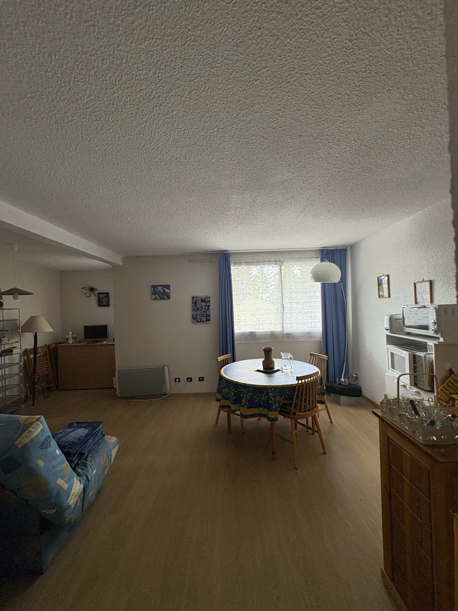 Appartement T2 avec balcon, vue campagne à Selonnet - Vente immobilière