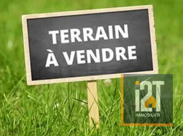 Terrain constructible à Poulx avec vue dégagée et viabilisation facile