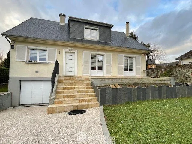 Belle maison à vendre à Noyon de 187m² avec sous-sol et terrain de 861 m²