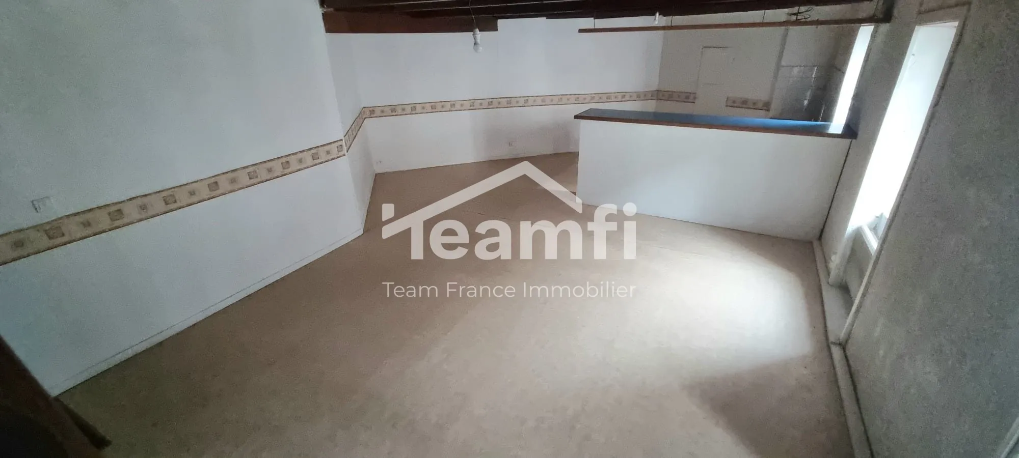 Maison à vendre à Plestin-les-Grèves – Parfait pour investissement ou première acquisition