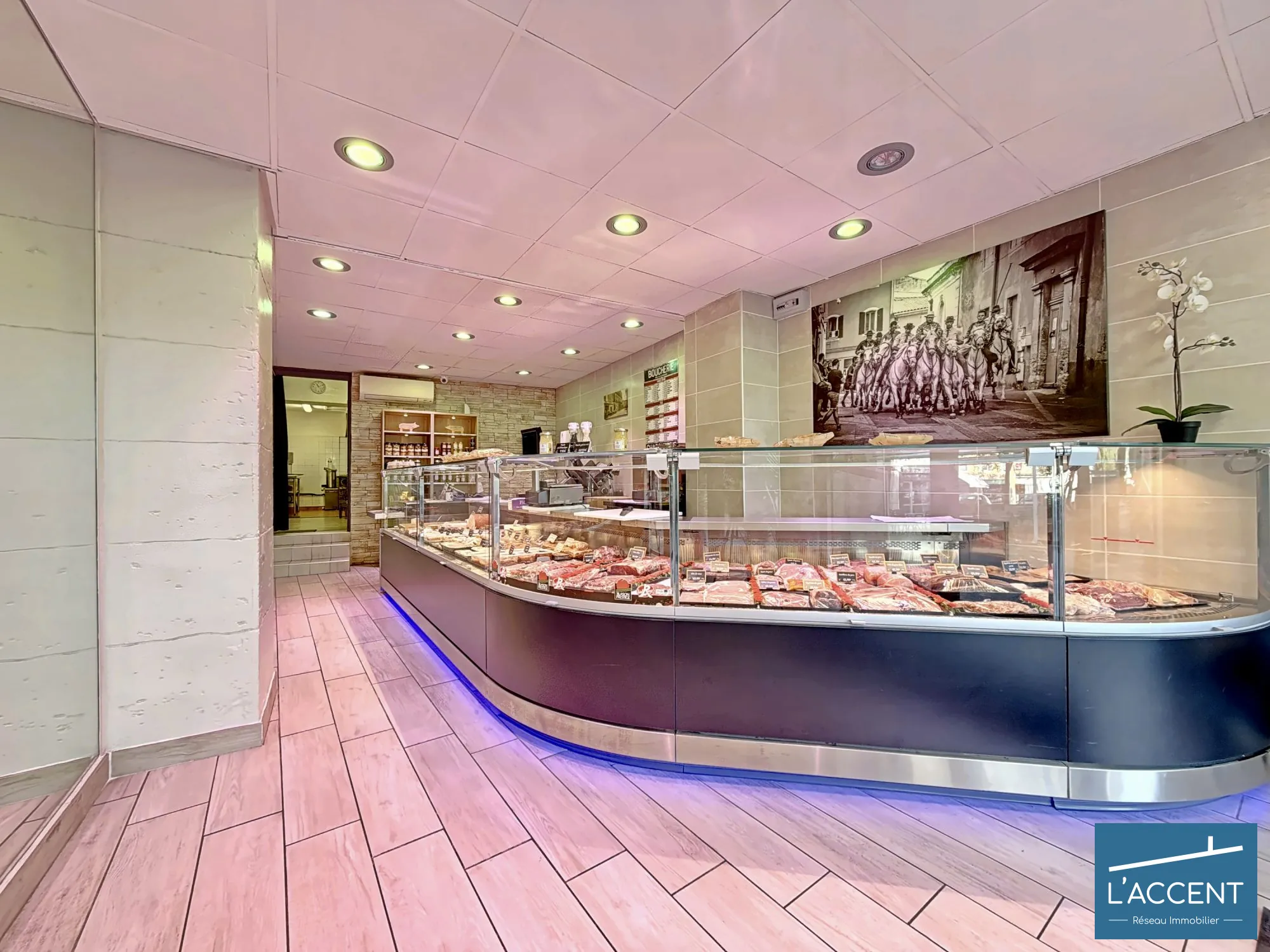 Fonds de commerce Boucherie Traiteur avec logement et tournée à Vauvert 