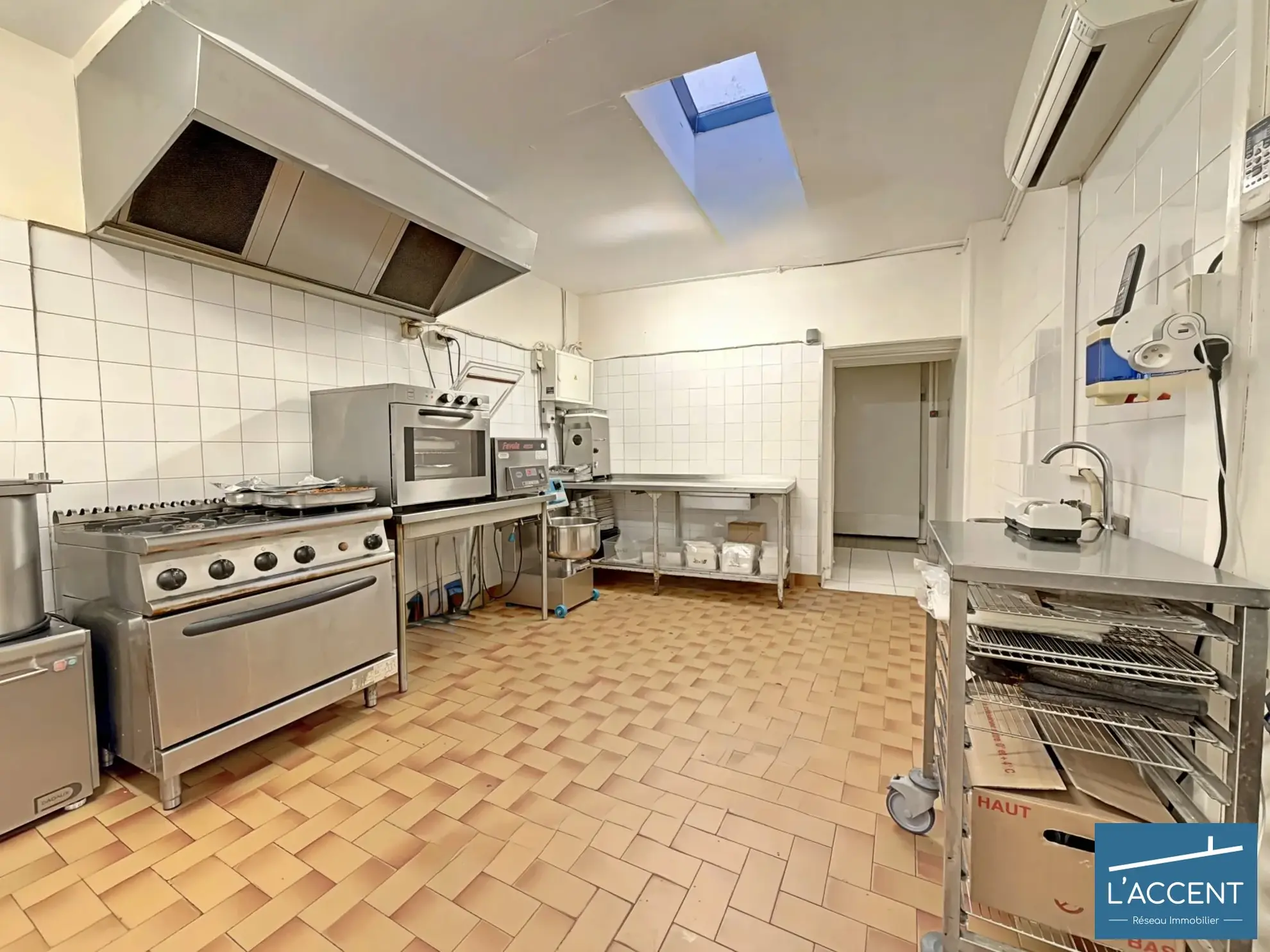 Fonds de commerce Boucherie Traiteur avec logement et tournée à Vauvert 