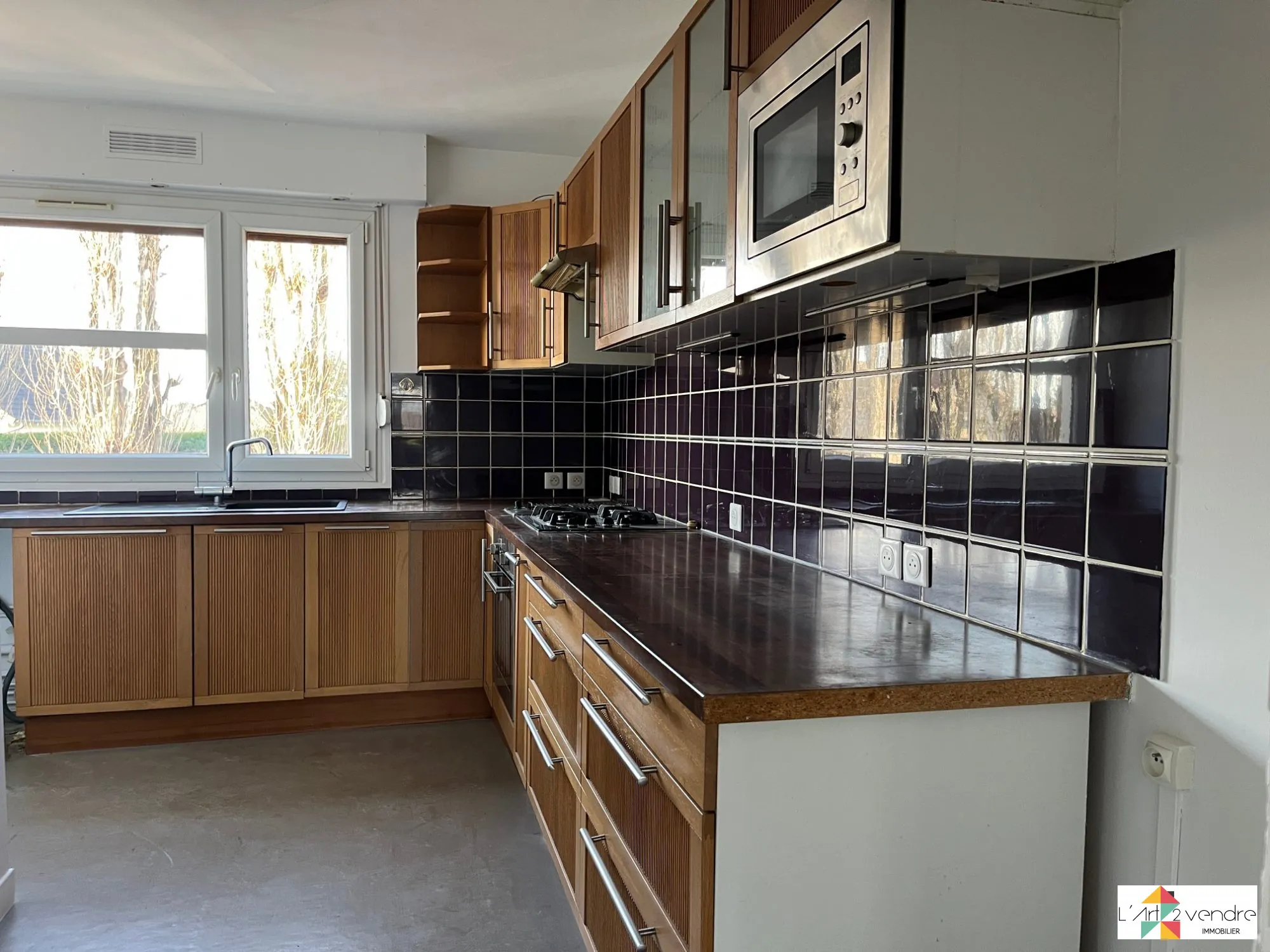 Appartement 3 pièces à Brunoy avec balcon et cave, proximité commerces et écoles 