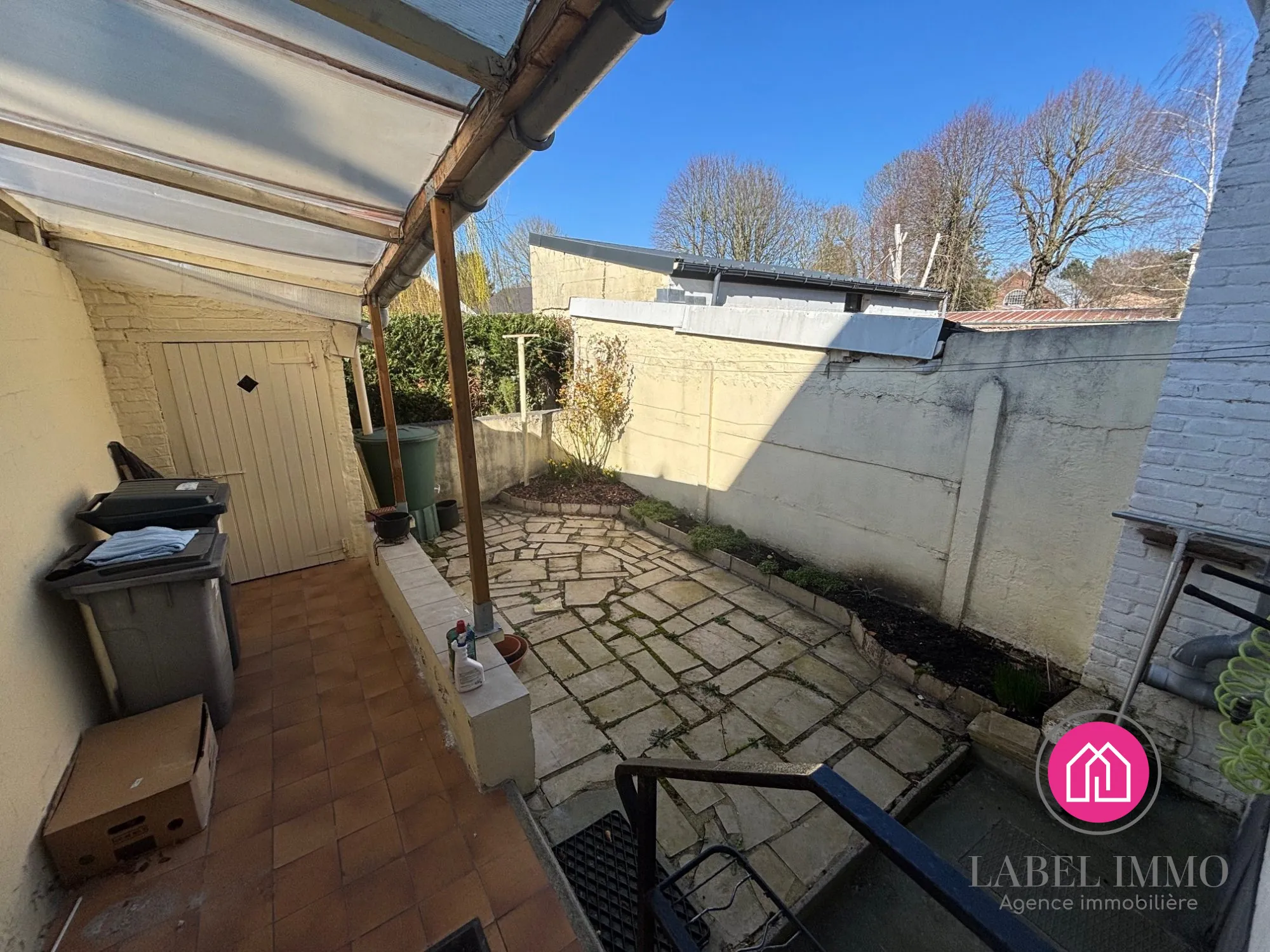 Maison mitoyenne de 85m² à Saint Saulve avec jardin et grenier
