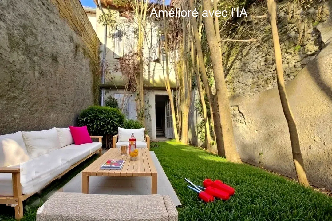 Maison à rénover avec jardin et garage à Castelnaudary, potentiel à exploiter