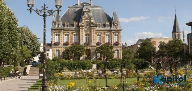 Fonds de commerce fleuriste à Rueil-Malmaison - Emplacement privilégié et grande rentabilité