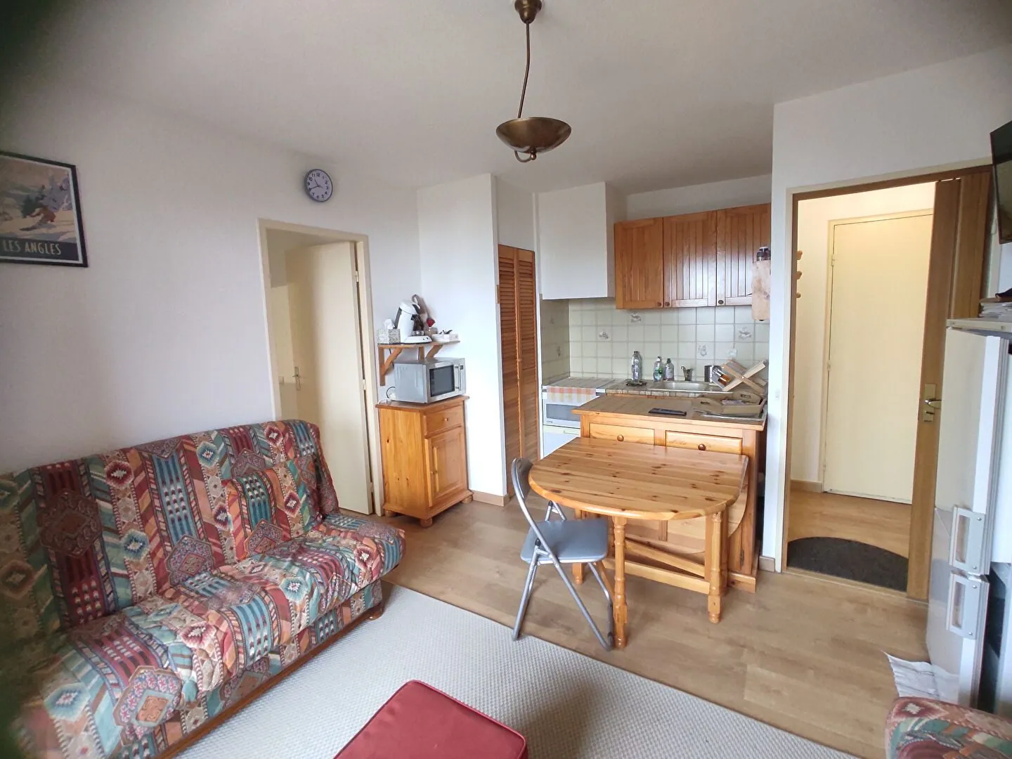 Bel appartement de 31 m² avec vue sur le lac à Les Angles 