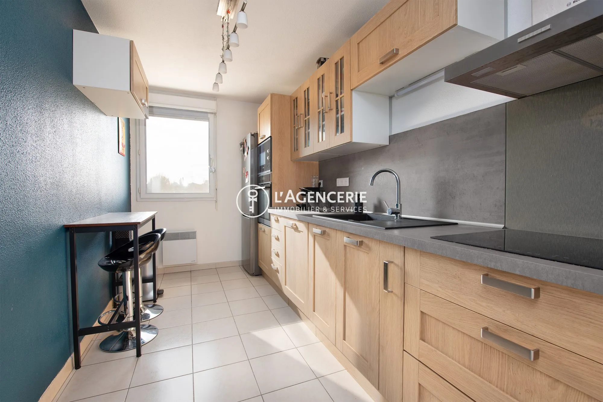 Appartement T3 avec terrasse, piscine et parking à Albi, quartier Madeleine