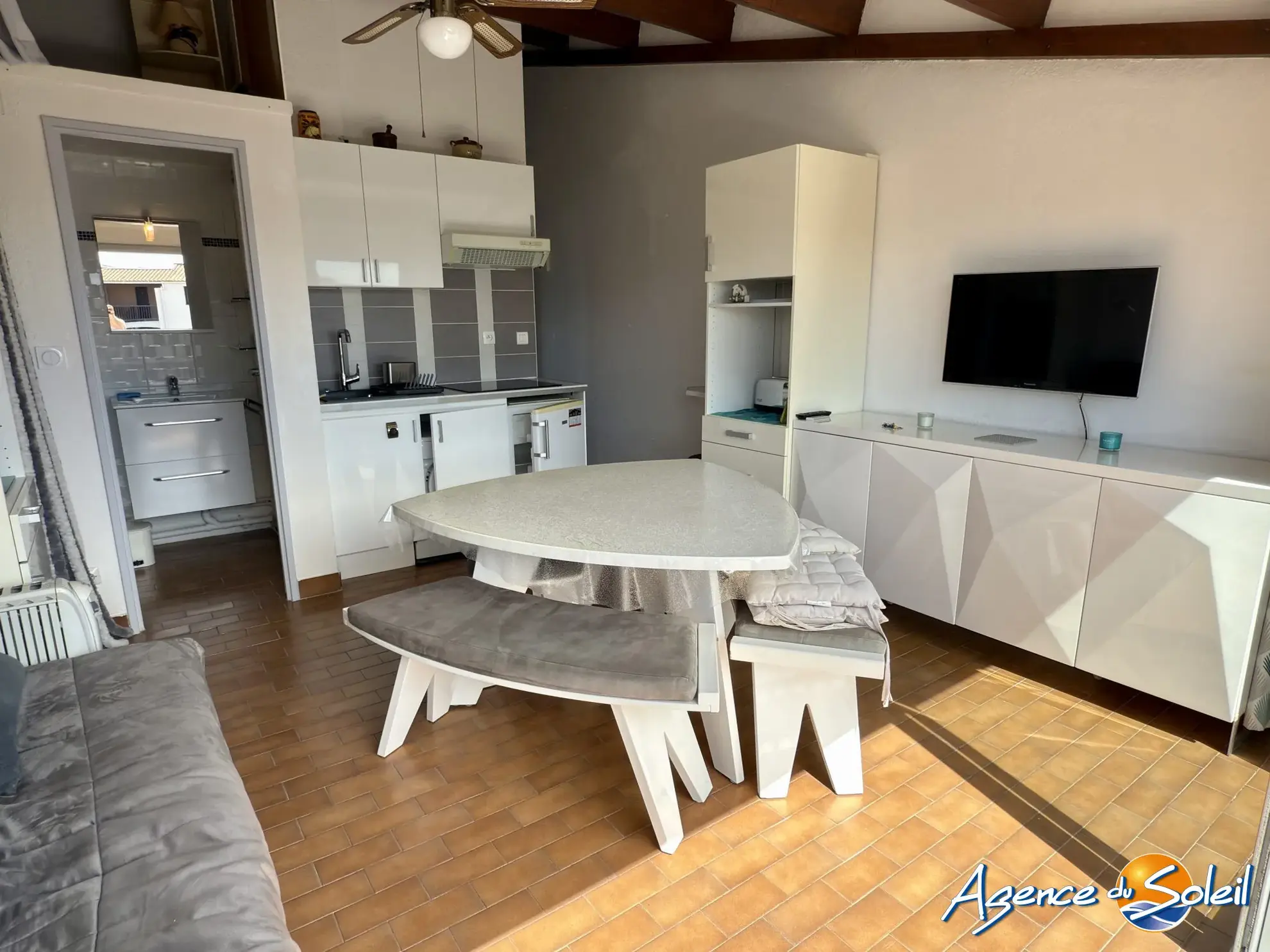 Appartement T2 avec vue mer à Saint-Cyprien – Résidence avec piscine et parking 