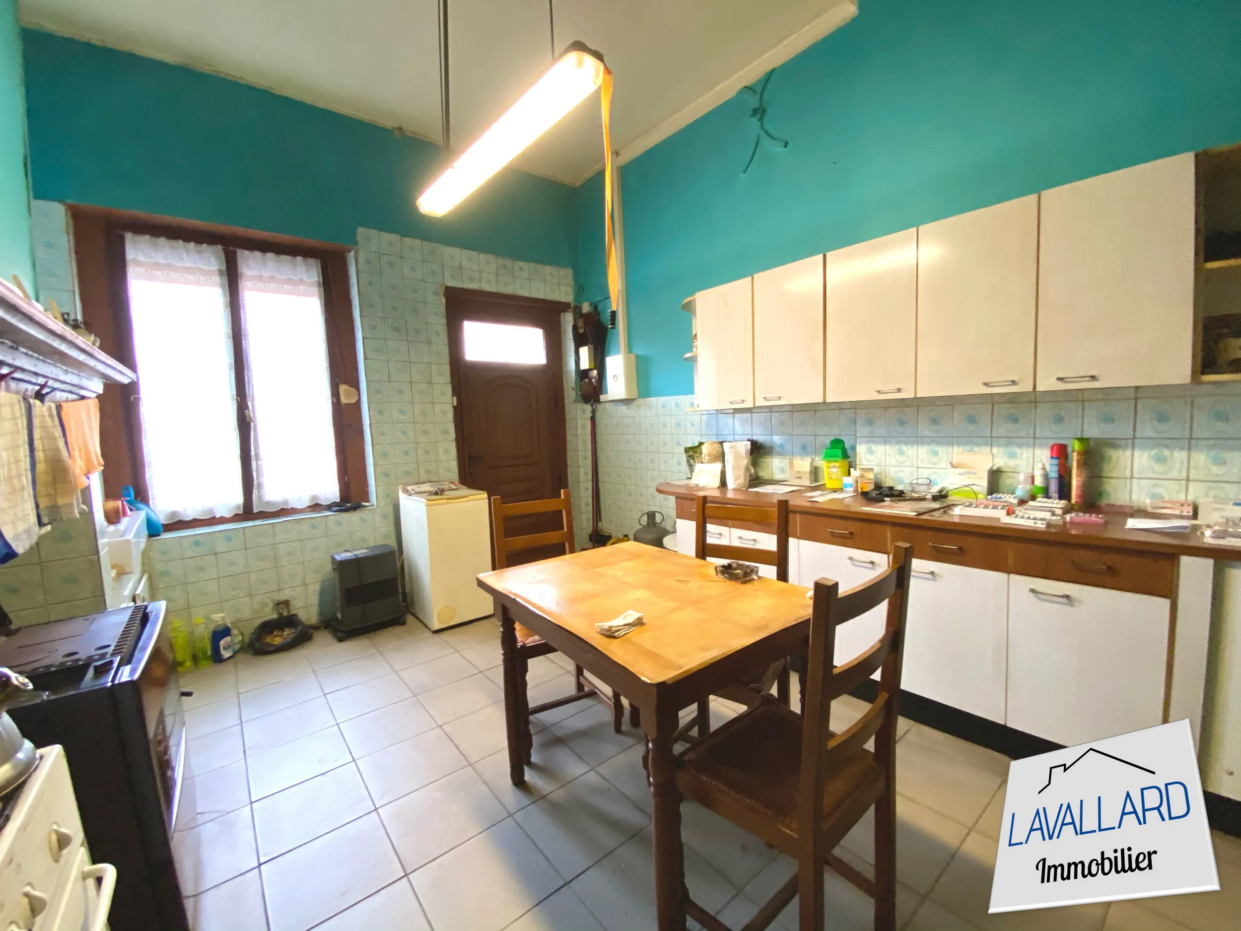 Maison mitoyenne de 51 m² avec garage à Saint-Ouen, secteur Flixe-court