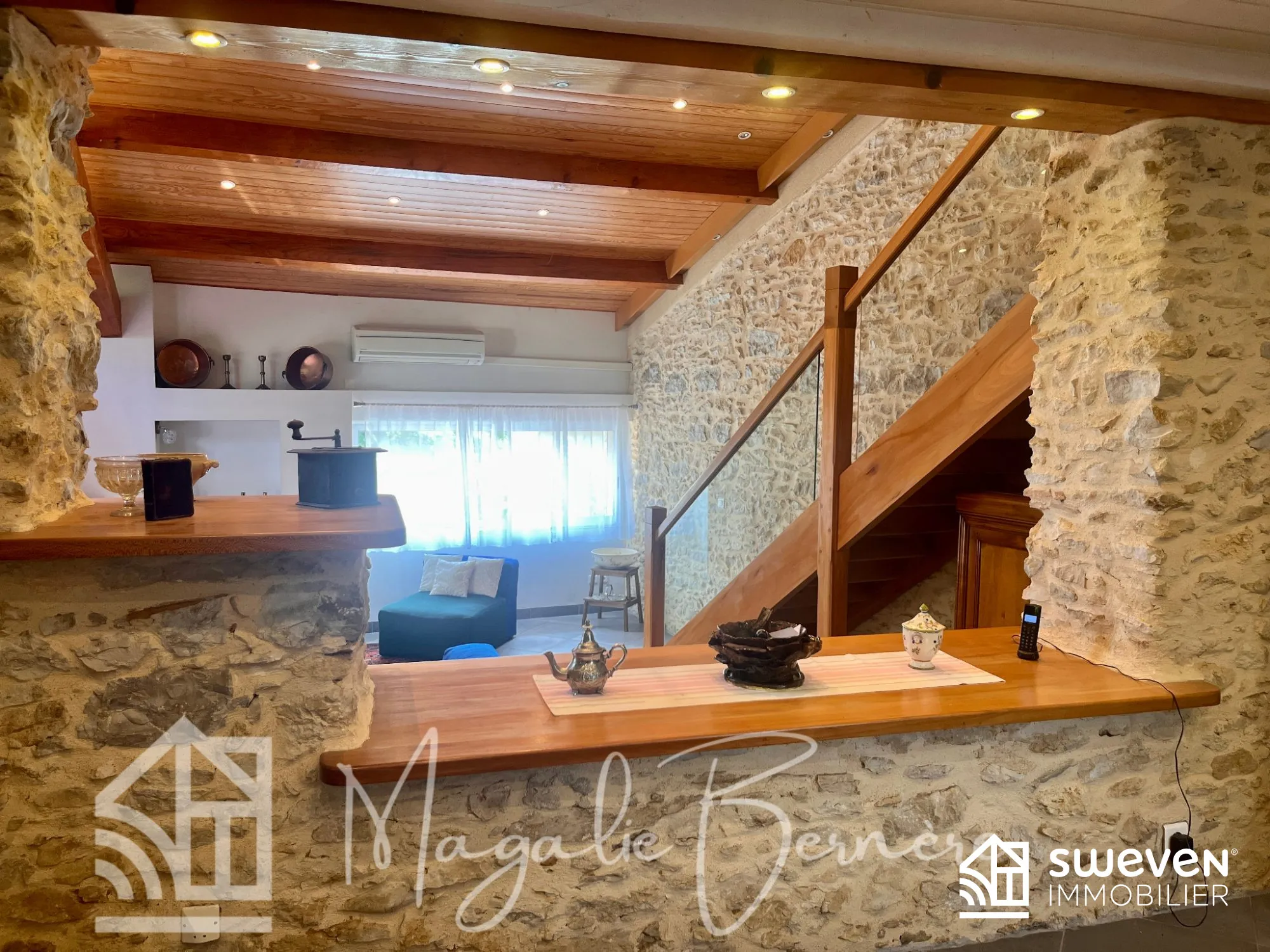 Belle maison en pierre rénovée avec jardin spacieux proche d'Aurignac