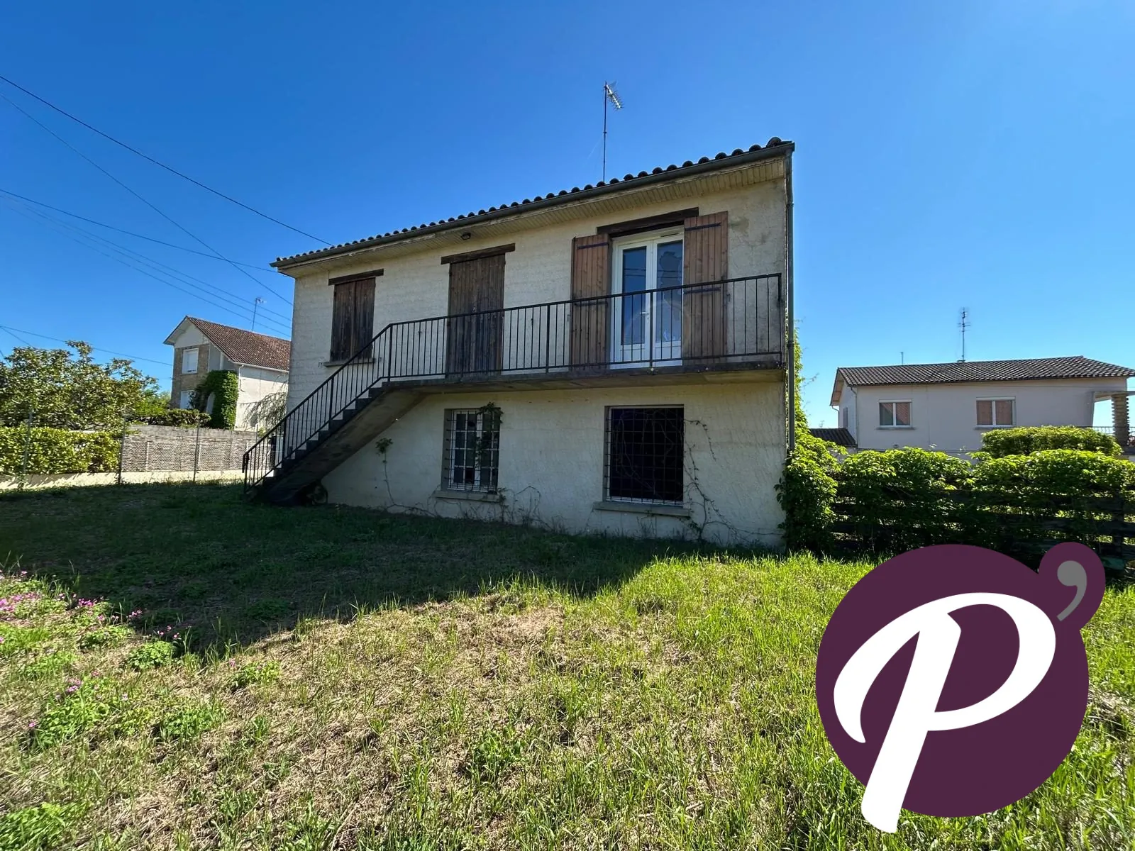 Maison à rénover à Bergerac de 70 m² avec jardin, à découvrir rapidement