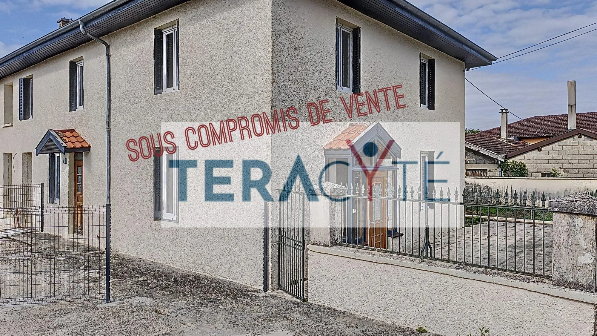 Plateau à rénover avec terrasse et garage à Vonnas proche Bourg-en-Bresse