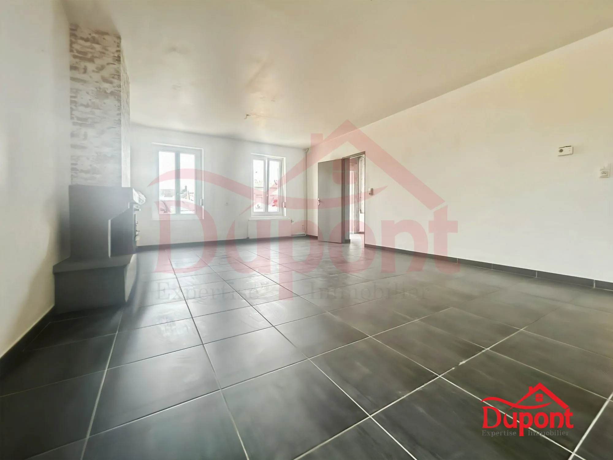 Charmante maison individuelle avec terrasse à Catillon-sur-Sambre 