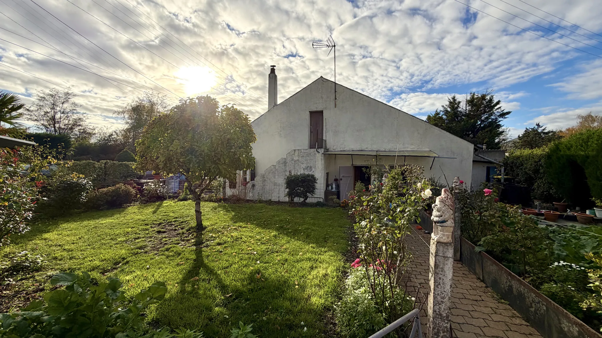 Maison ancienne à vendre à La Pouëze, Erdre en Anjou - Charmante propriété avec terrain et potentiel