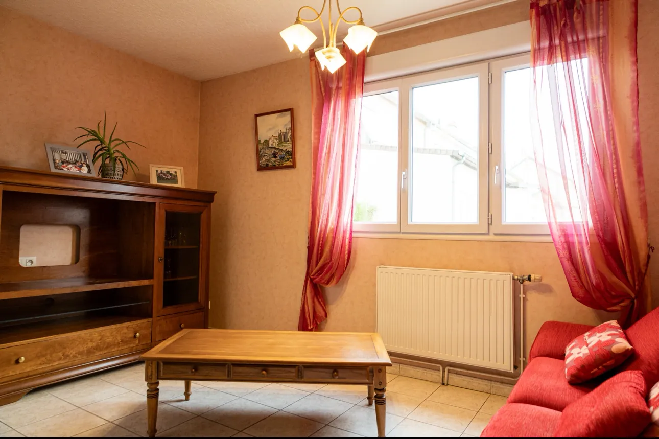 Maison de ville 3 chambres avec jardin et garage au Mans