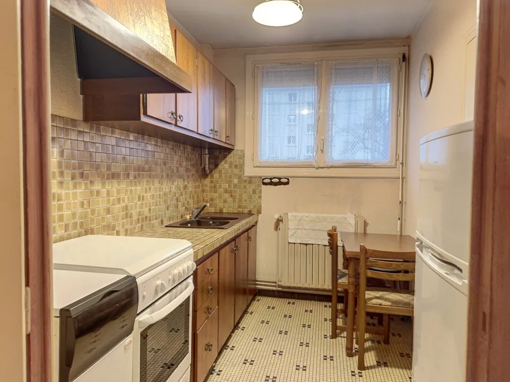 Maison de ville 3 chambres avec jardin et garage au Mans 