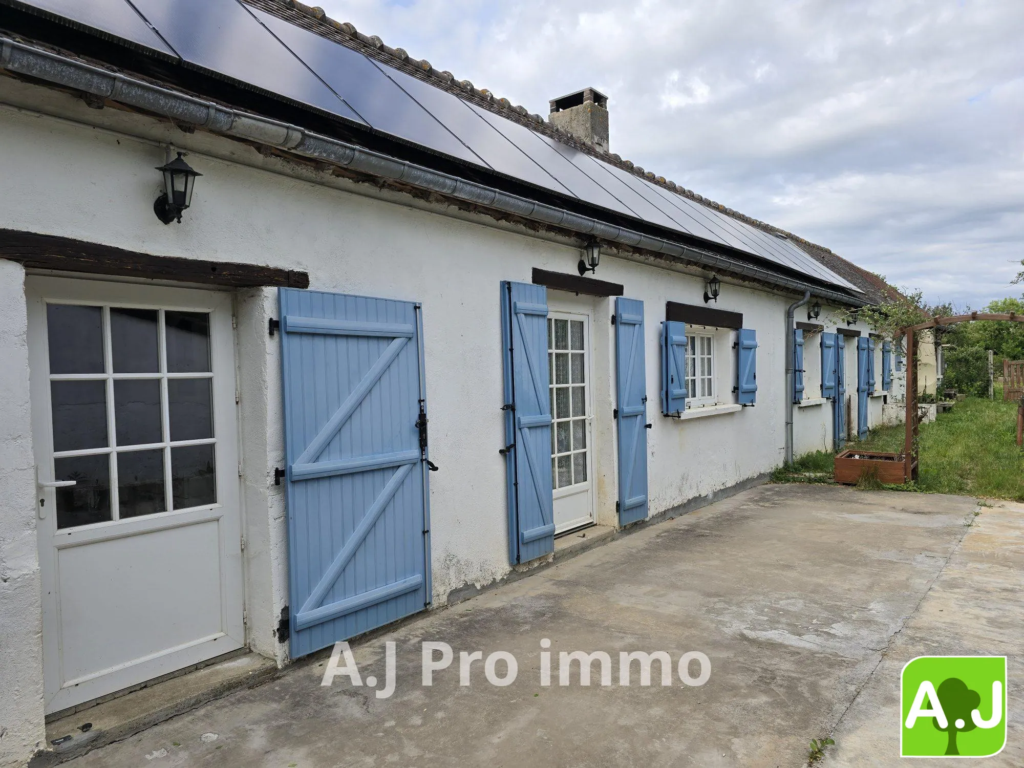 Longère de 70 m² avec dépendances à Saint-André-de-l'Eure, 2 chambres