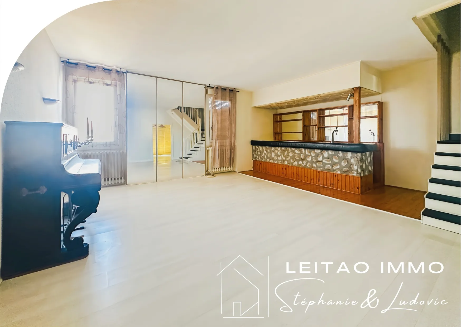 Maison de ville avec local commercial à Graulhet, potentiel d'investissement