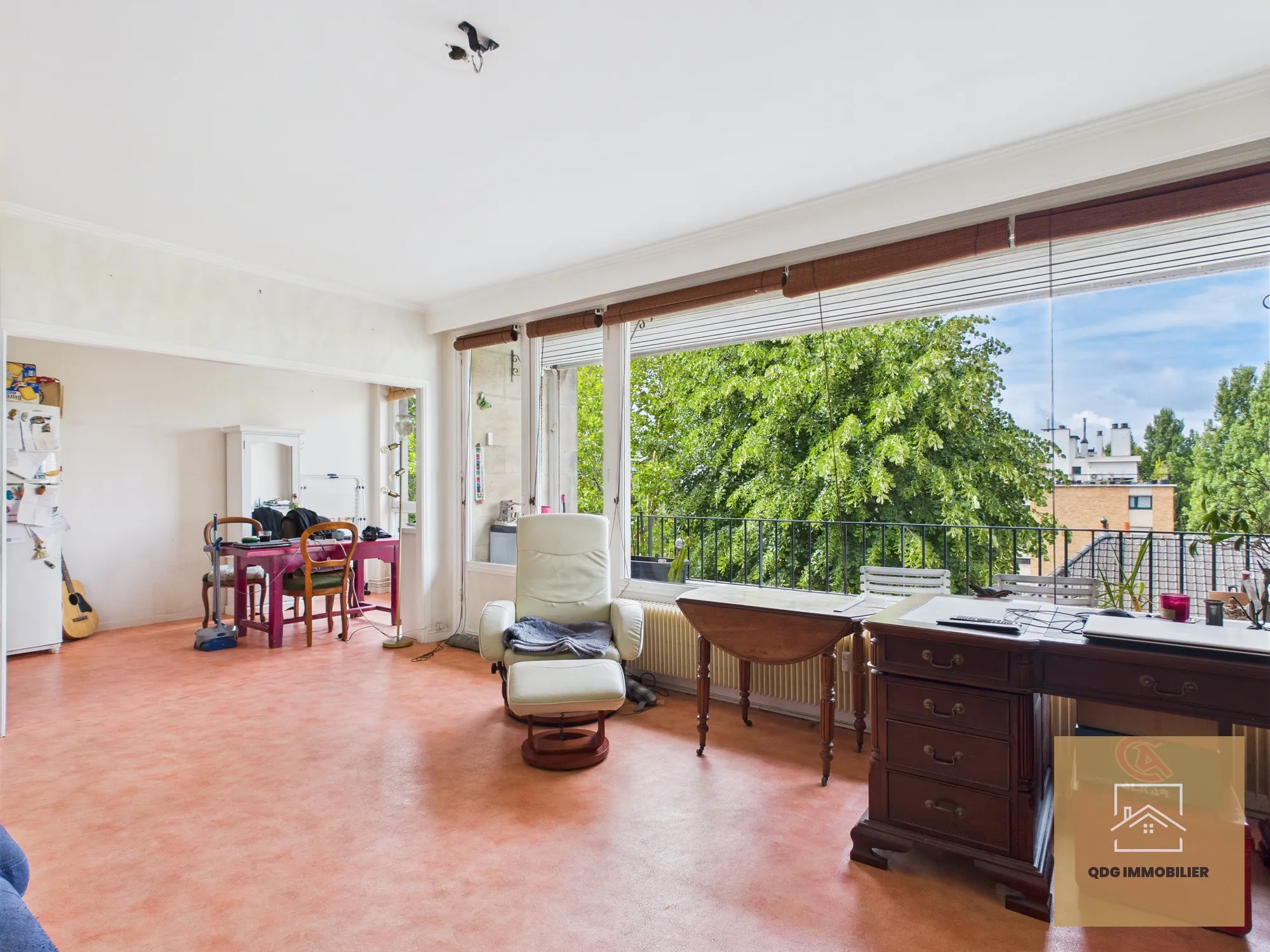 Appartement T4 luminosité exceptionnelle à Lille, Résidence Orsay, dernier étage avec balcon