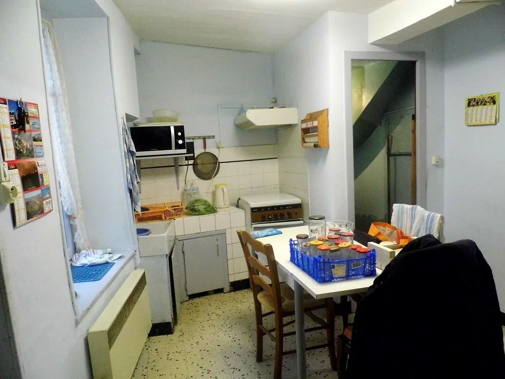 Maison de village avec garage à vendre dans le Minervois près de Narbonne 