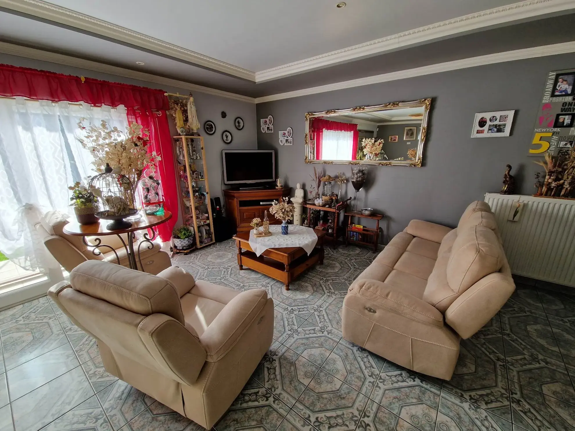 Maison de plain-pied avec 5 chambres et jardin à Fortel-en-Artois 