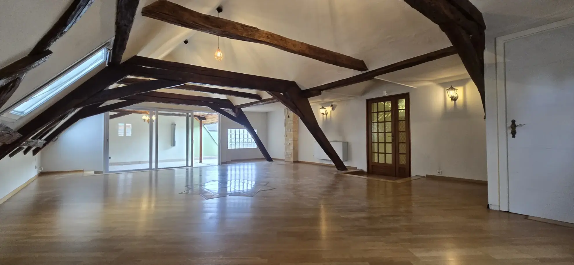 Magnifique appartement de 208 m2 à Illfurth avec grande terrasse et possibilités multiples