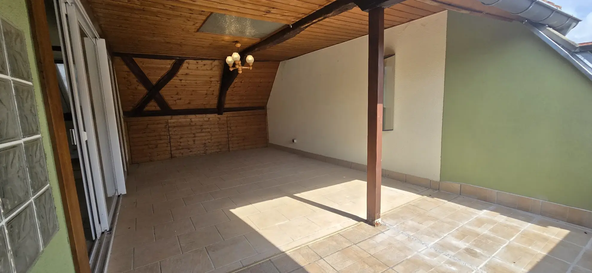 Magnifique appartement de 208 m2 à Illfurth avec grande terrasse et possibilités multiples 