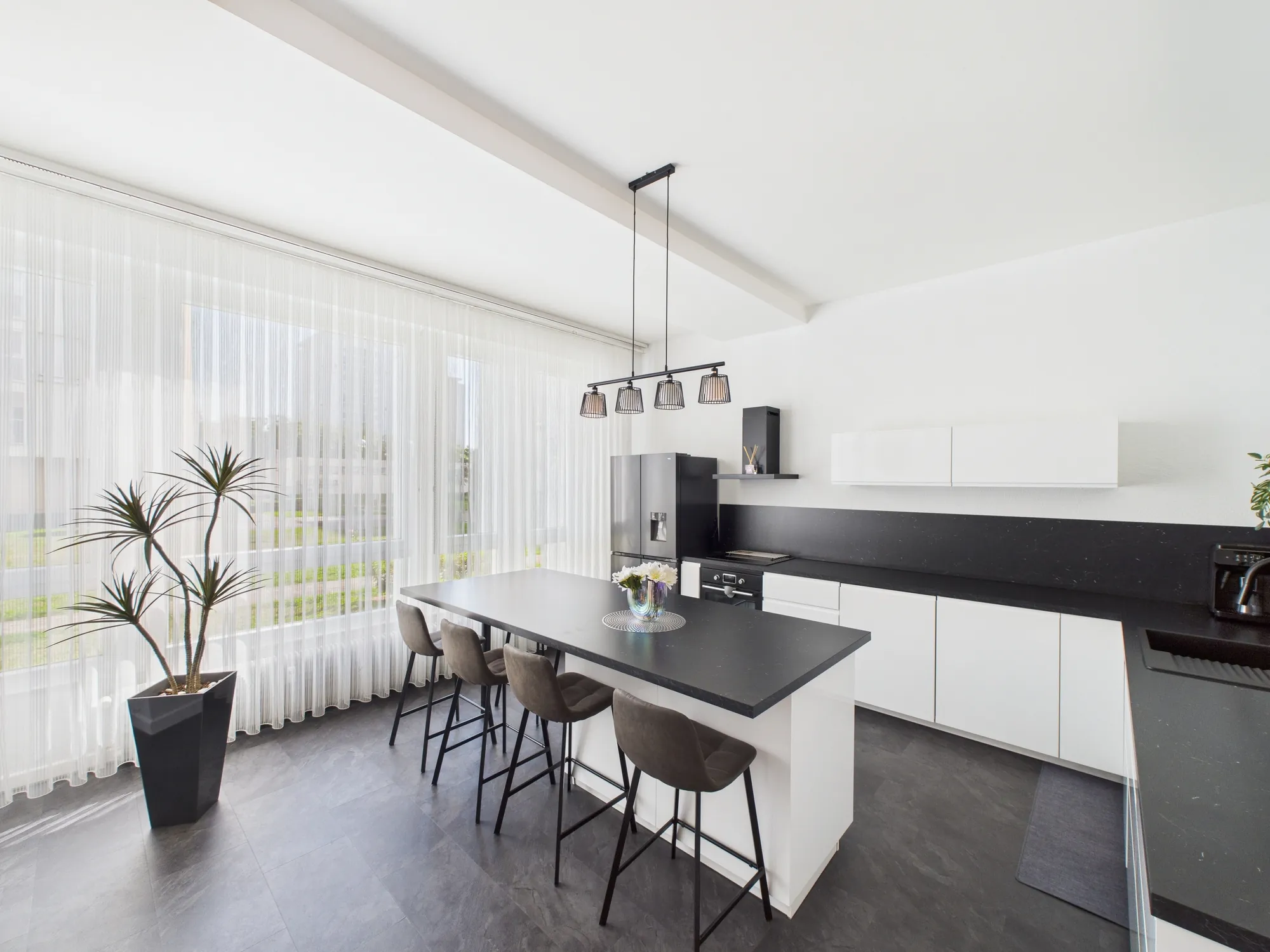 Grand appartement 2 pièces meublé à Mulhouse - Investissement idéal