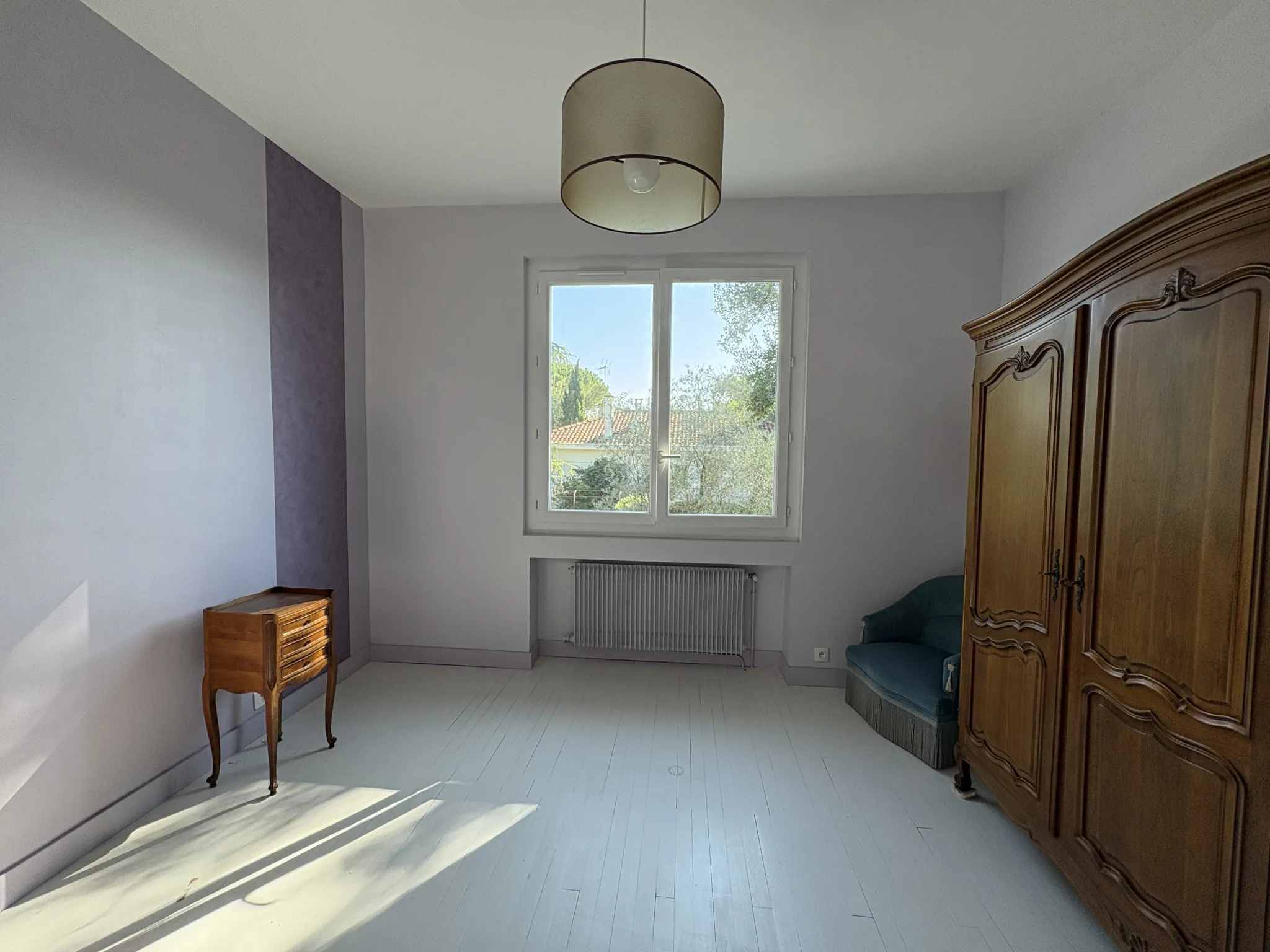 Maison à Bazas avec grand sous-sol, jardin clos et emplacement privilégié 