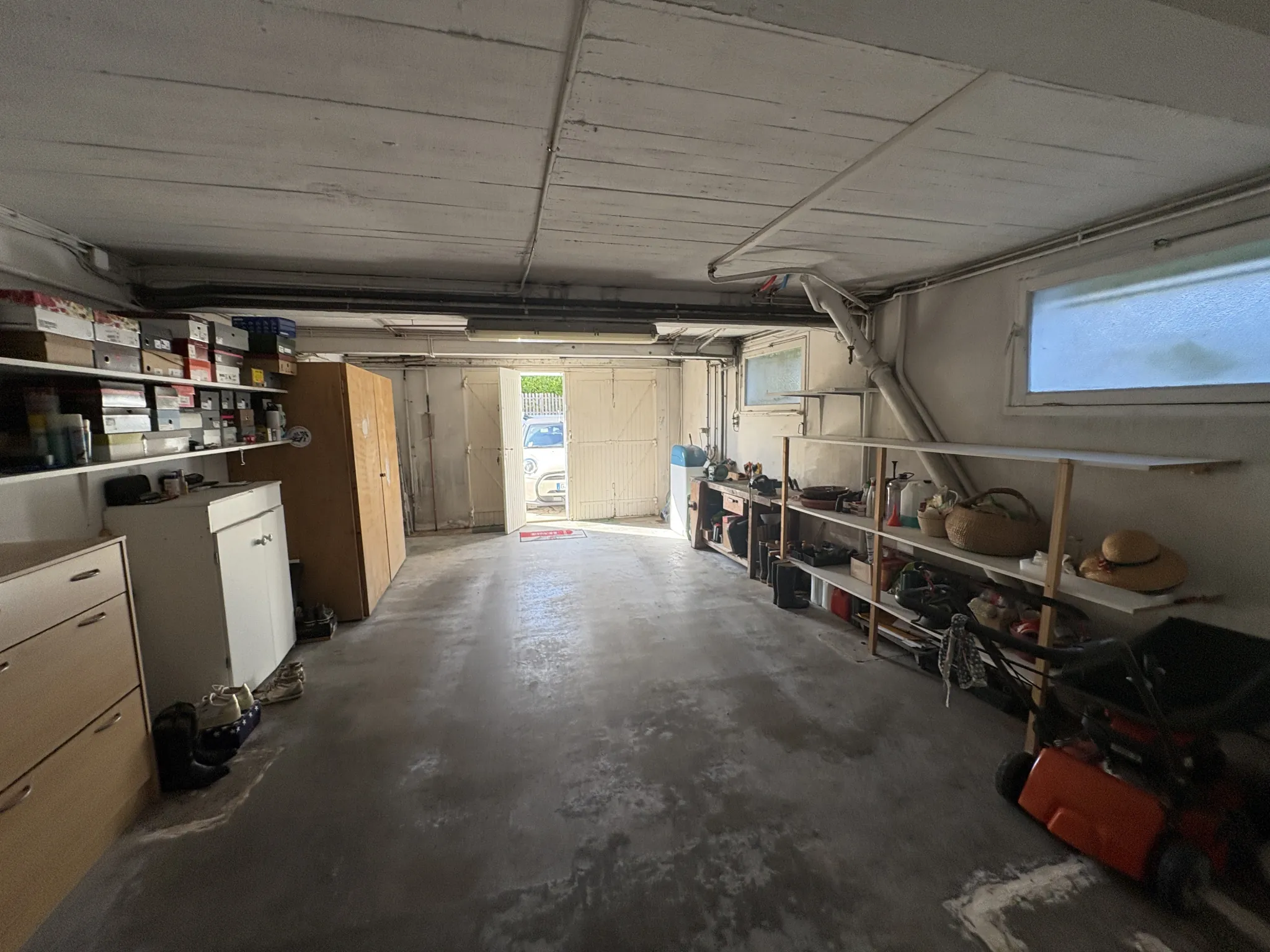 Maison à Bazas avec grand sous-sol, jardin clos et emplacement privilégié 