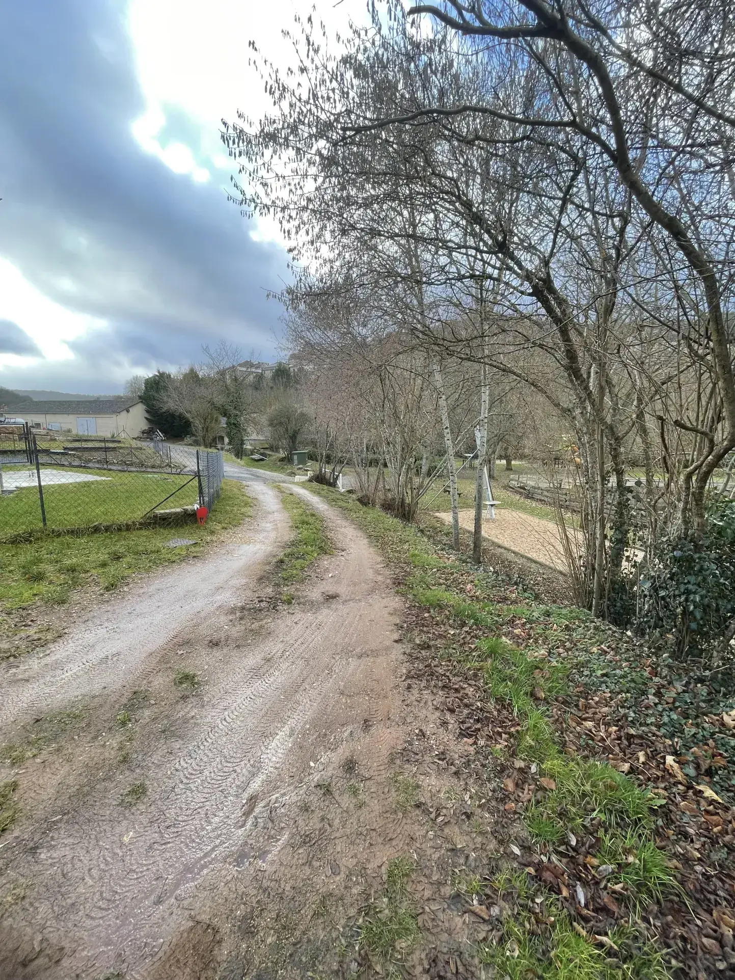 Terrain à bâtir de 917 m² à Saint Beauzély avec permis de construire 