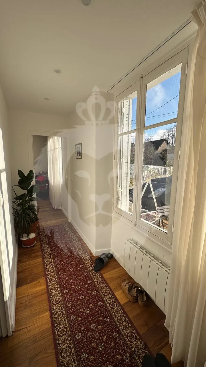 À vendre maison avec corps de ferme et dépendances à Balloy (77118) 