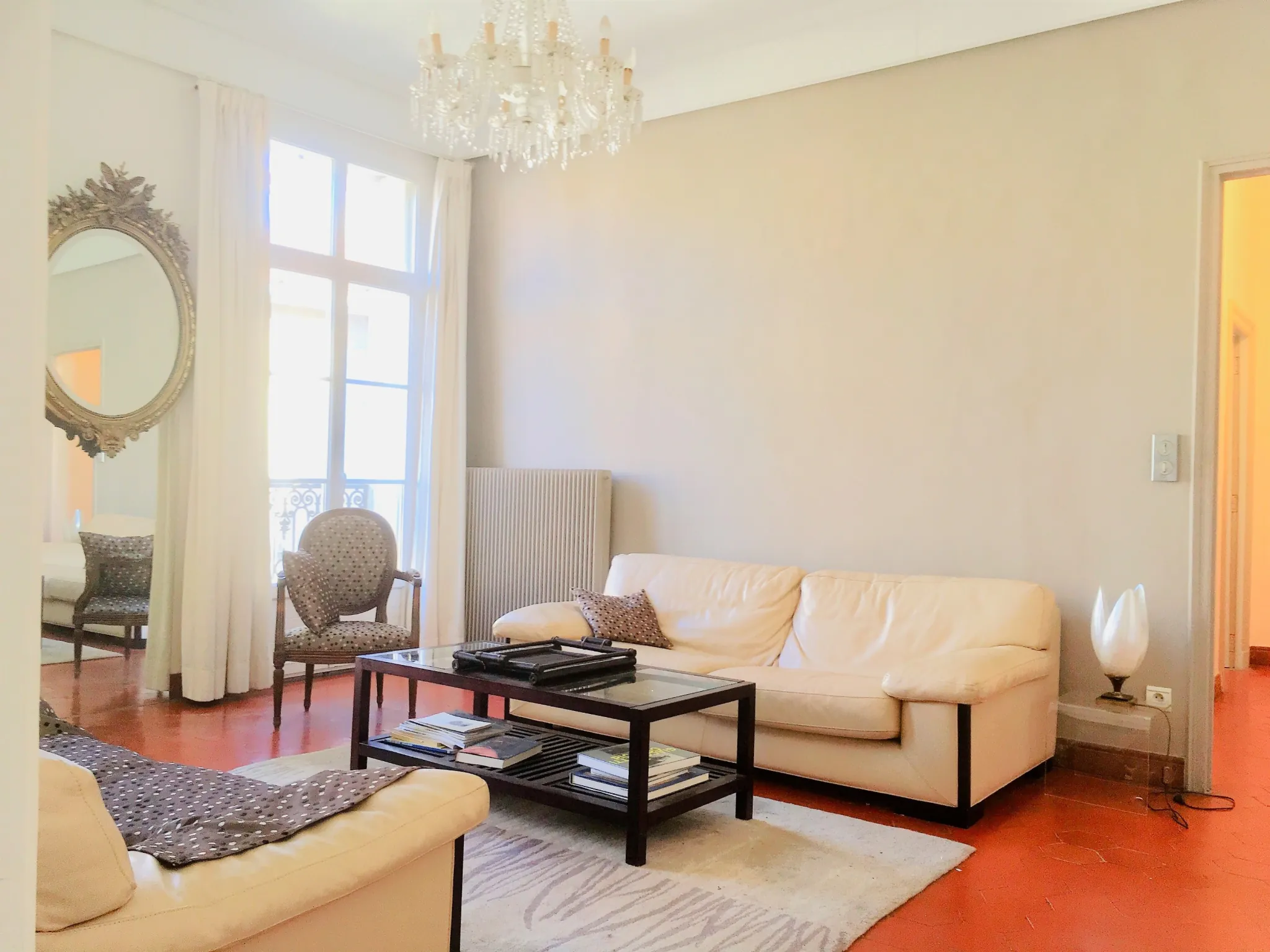 Bel appartement bourgeois de 110m² au cœur de Perpignan en vente 