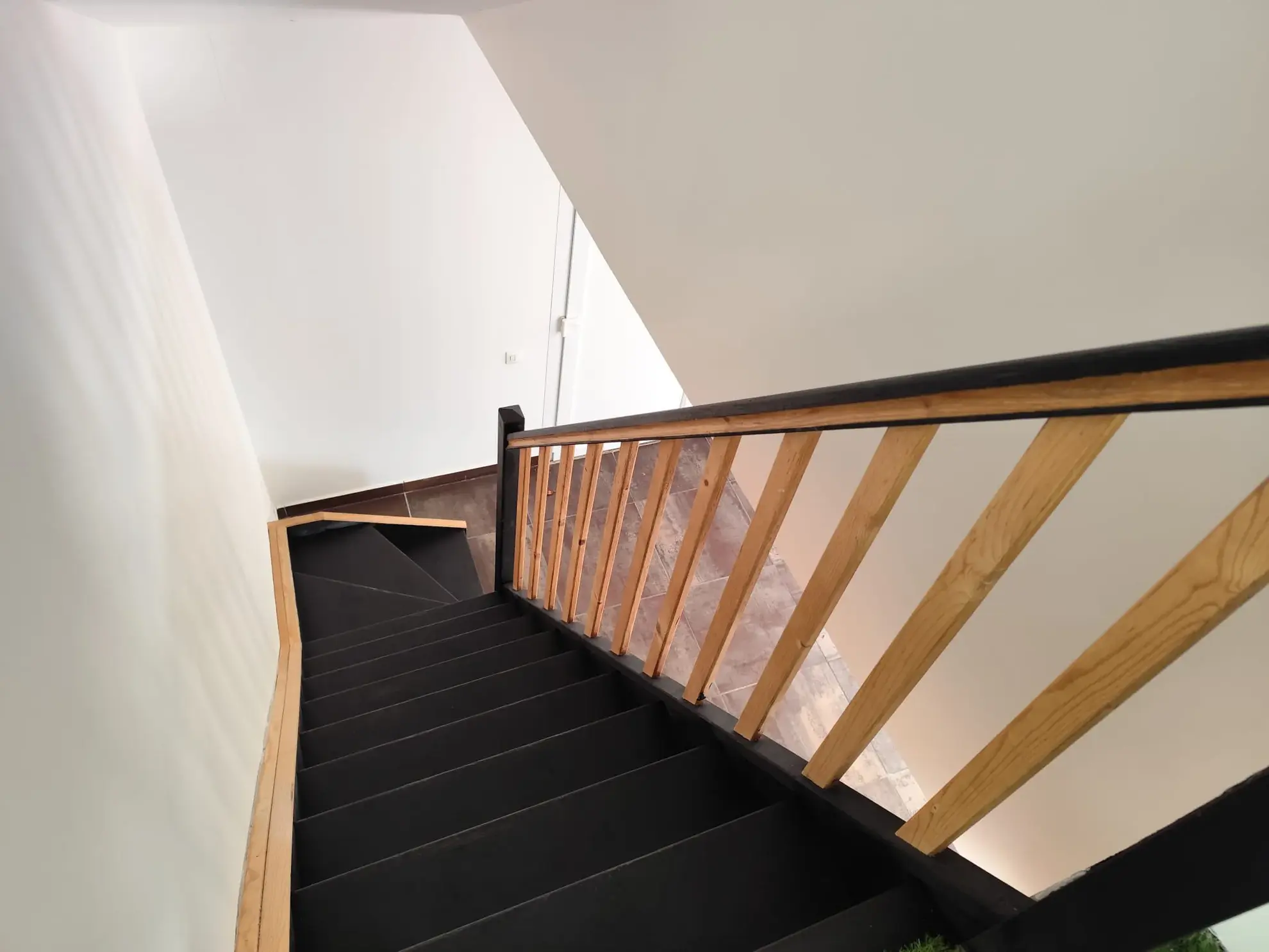 Maison PMR à vendre à Ancinnes avec 4 chambres, garage et jardin - 125 m² 