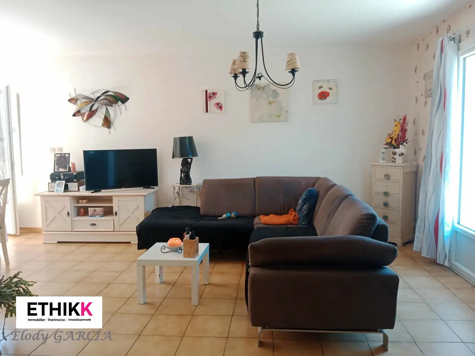 Maison de plain-pied à Arbus avec jardin et garage, proche Lescar 