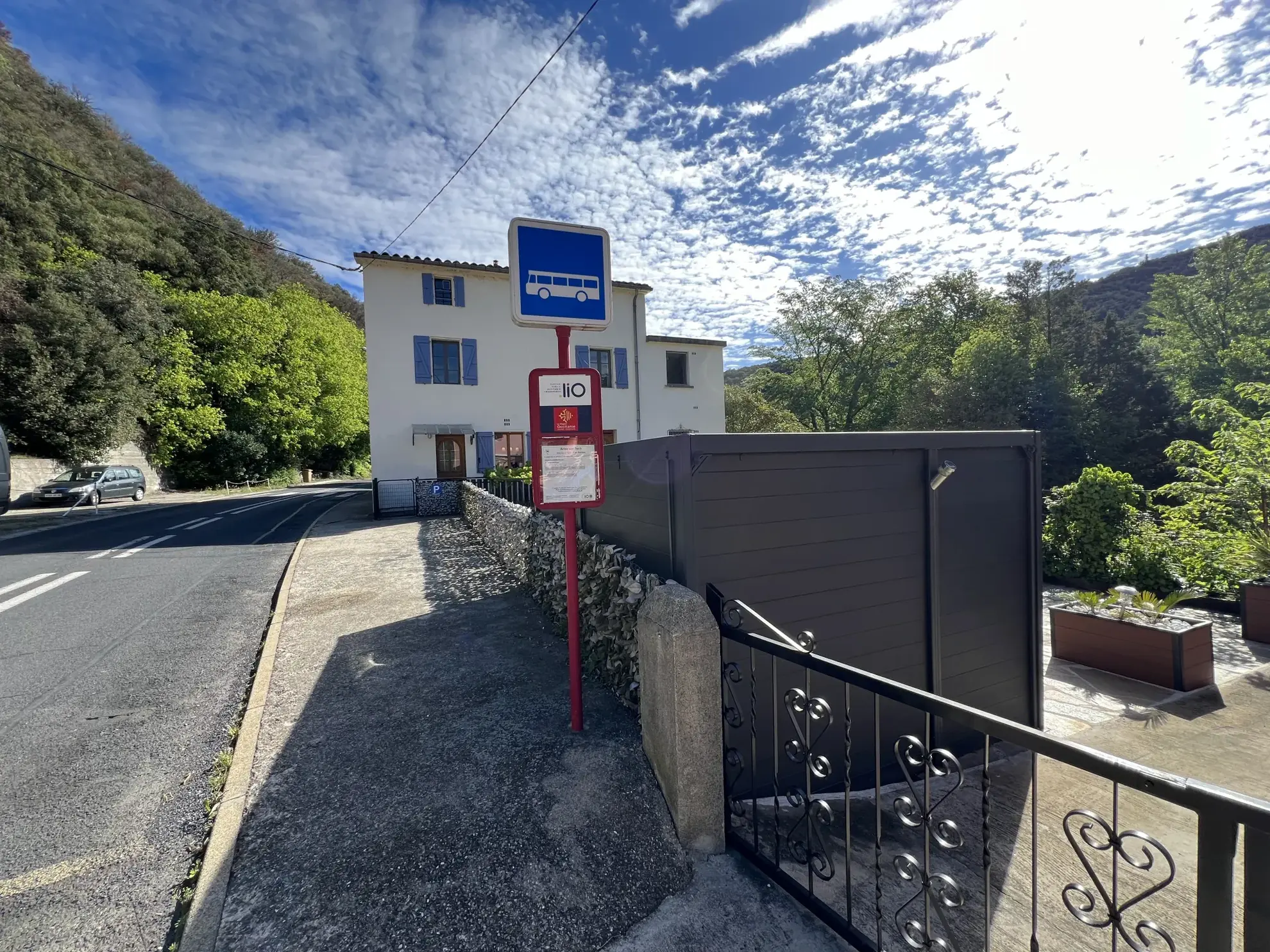Maison avec deux appartements à Arles sur Tech — Grande terrasse et stationnements 