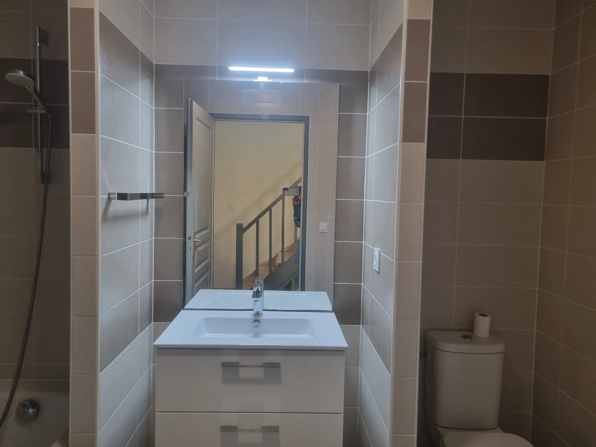 Maison de ville rénovée à Bazas de 68 m² avec 2 chambres et bureau 