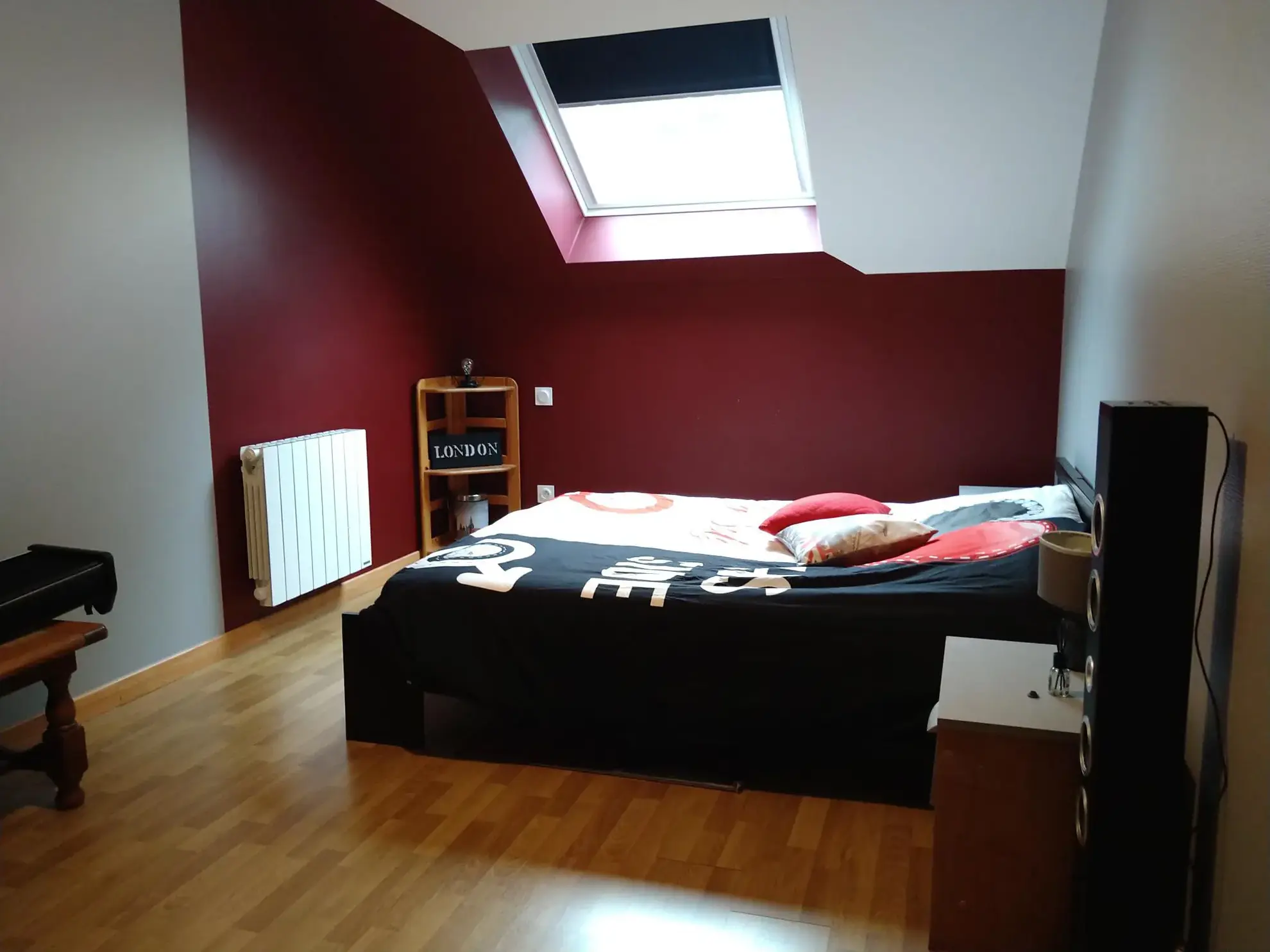 Maison spacieuse de 176,32 m² avec 6 chambres à Saint Calais du Desert 