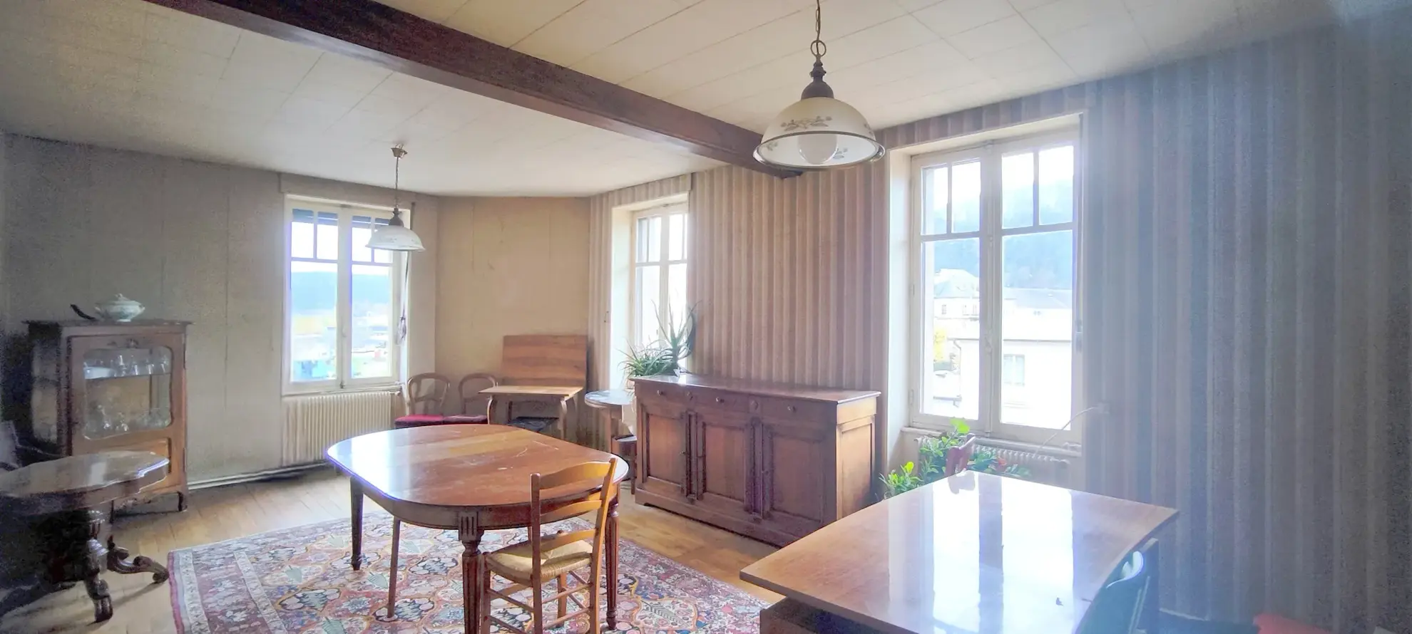 Magnifique appartement rénovable de 136 m² à Remiremont au cœur de la ville